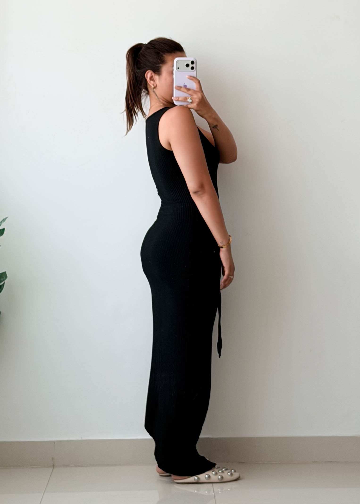 Size S-M Black Ribbed Slit Midi Dress