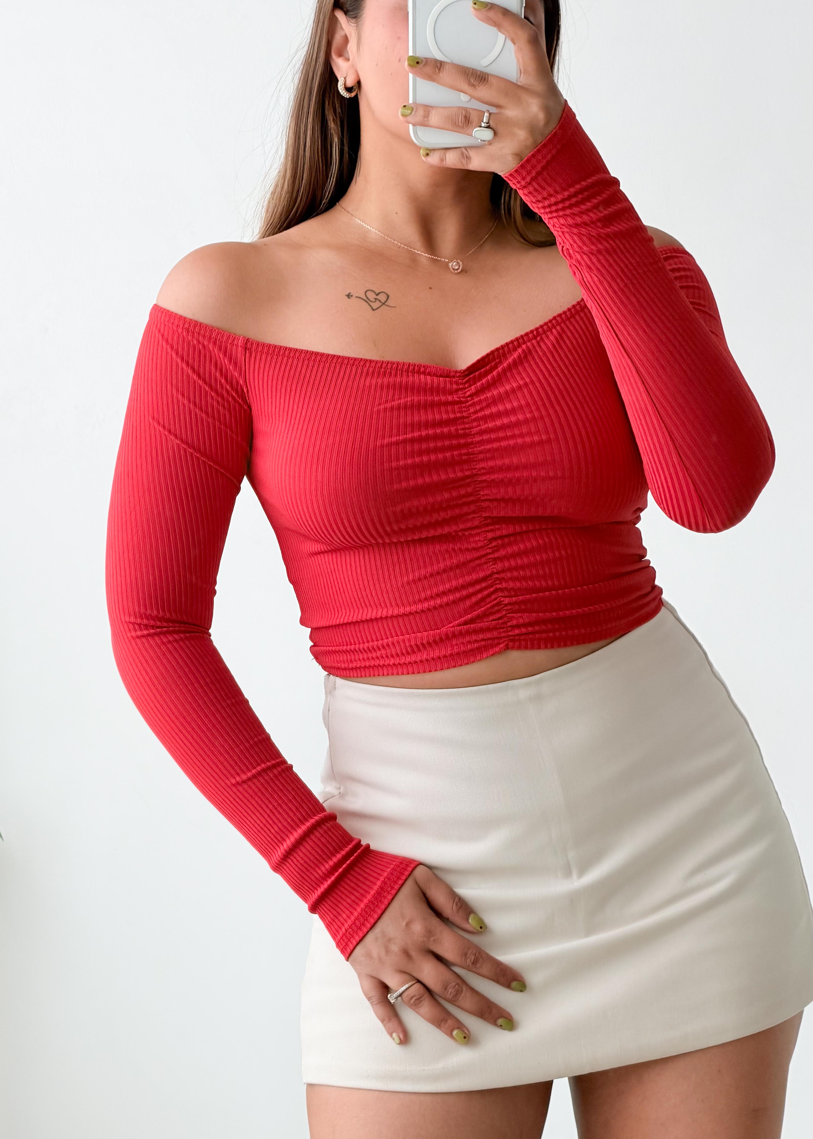 Size XS-S Red Off-Shoulder Ruched Top