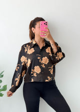 Size M-L Black Rose Print Shirt