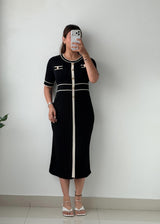 Size XL-2XL Black Contrast Pleated Midi Dress