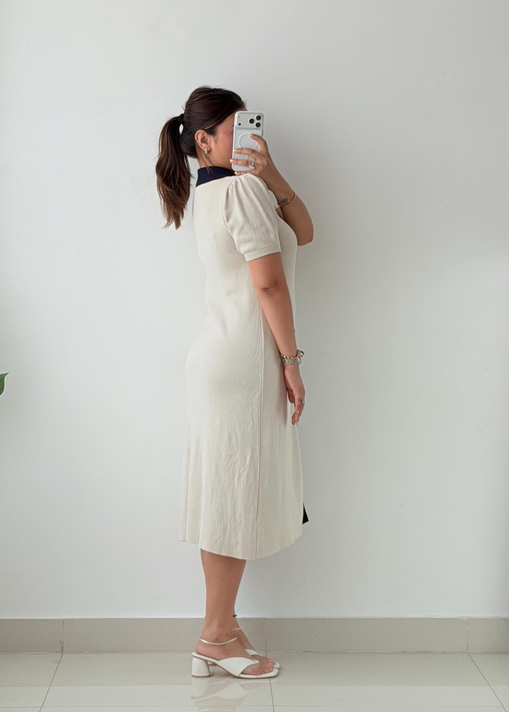 Size S-M & M-L Cream Contrast Collar Knit Midi Dress