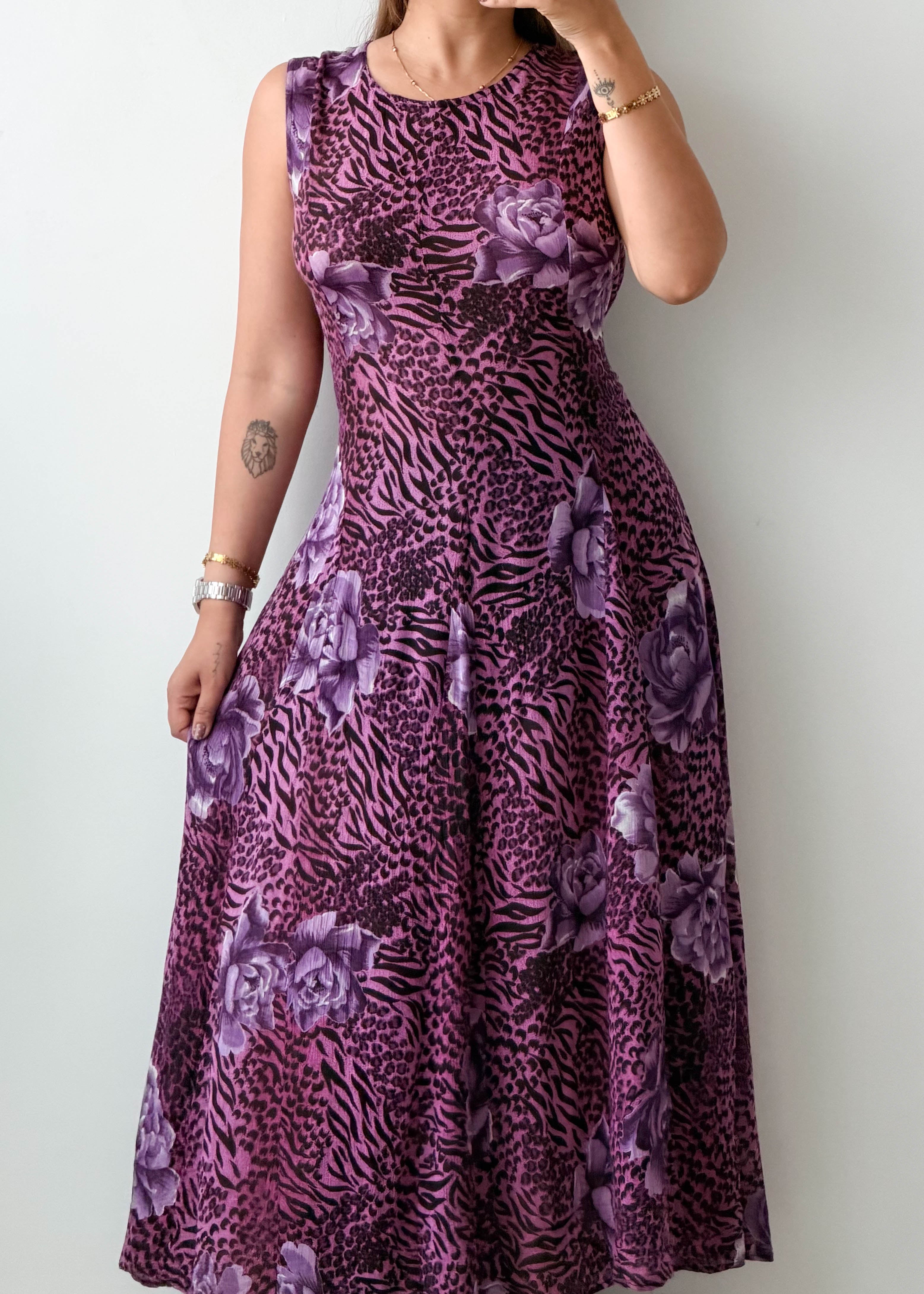 Size S-M Purple Floral Printed Maxi Dress