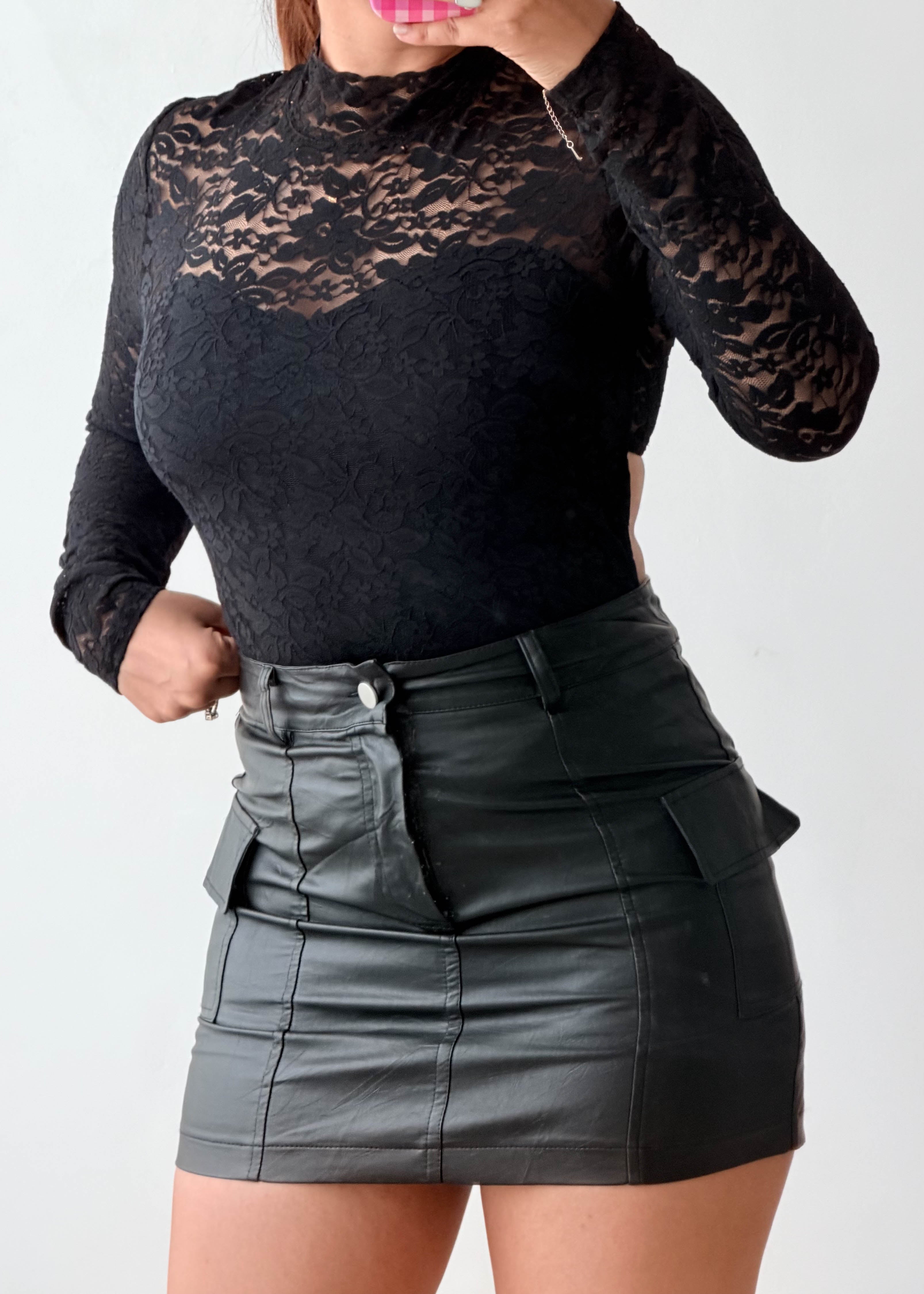 Size S-M Black Floral Lace Bodysuit