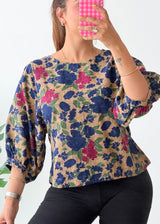 Size S-M Beige Floral Batwing Top