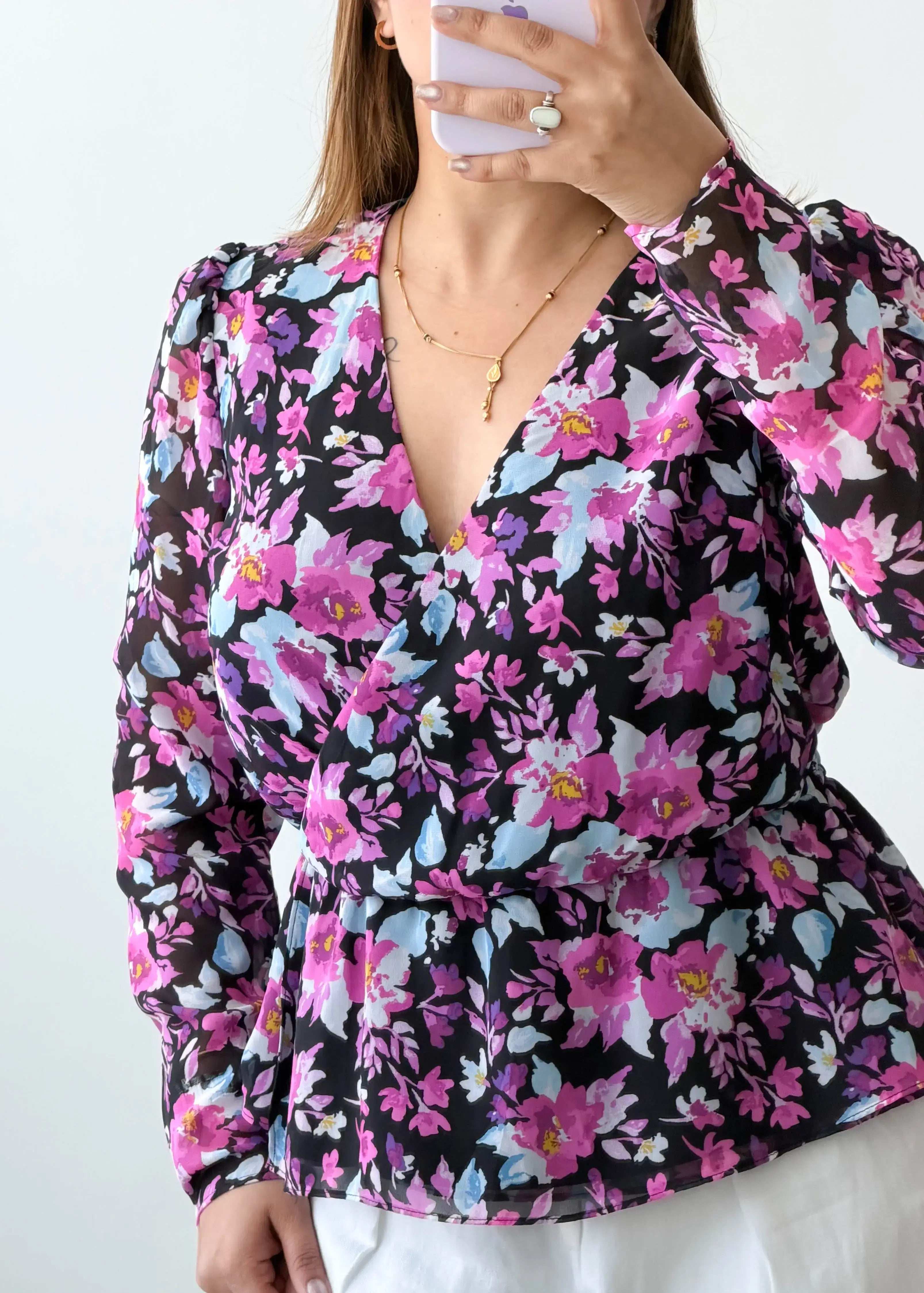 Size M Floral Peplum Wrap Top