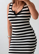 Size XS-S Black & White Stripe Sleeveless Knit Mini Dress