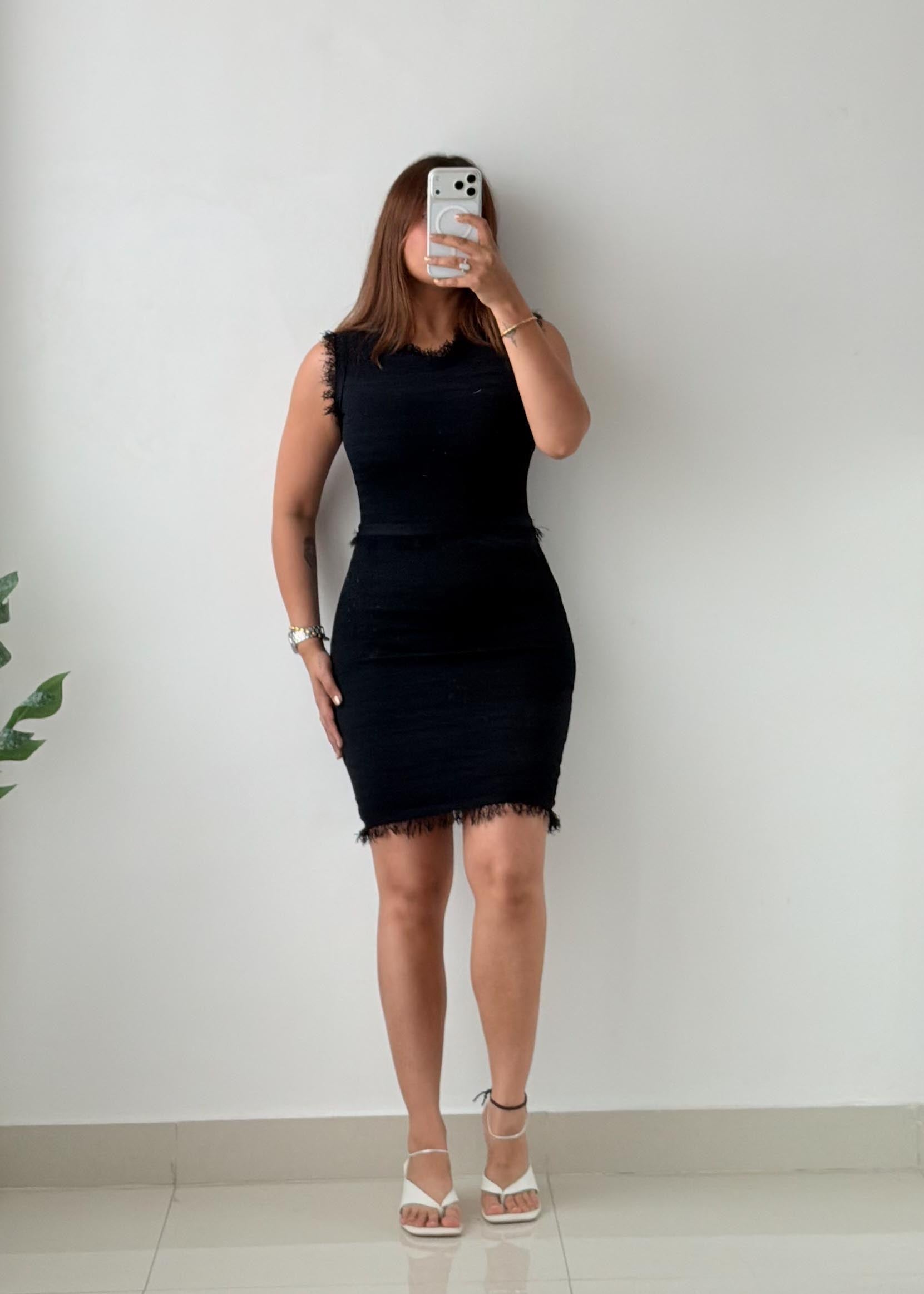 Size XS-S Black Textured Sleeveless Mini Dress