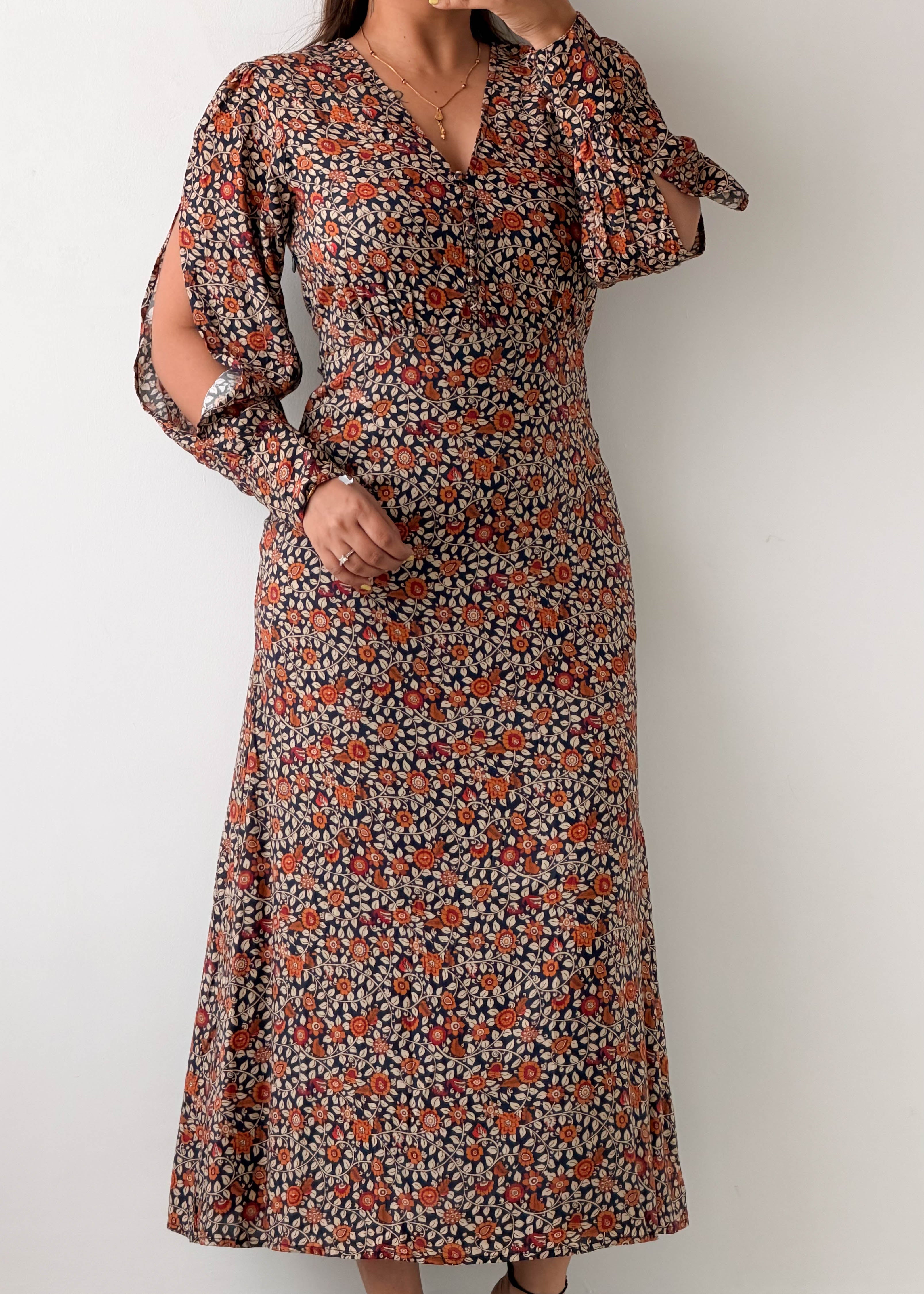 Size XS-S Brown Floral Long Sleeve Maxi Dress