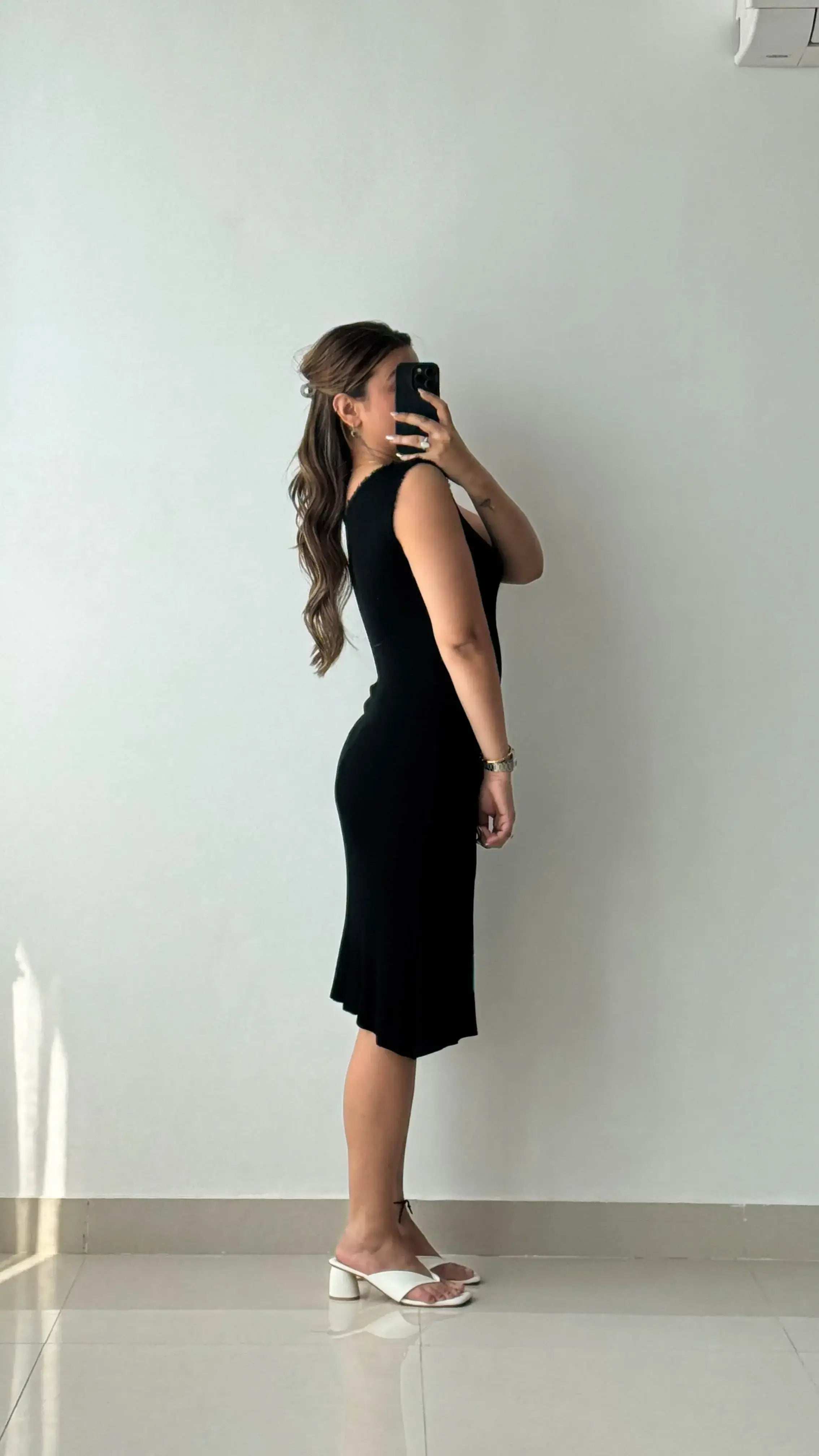 Size XS-S, Black V-Neck Midi Dress