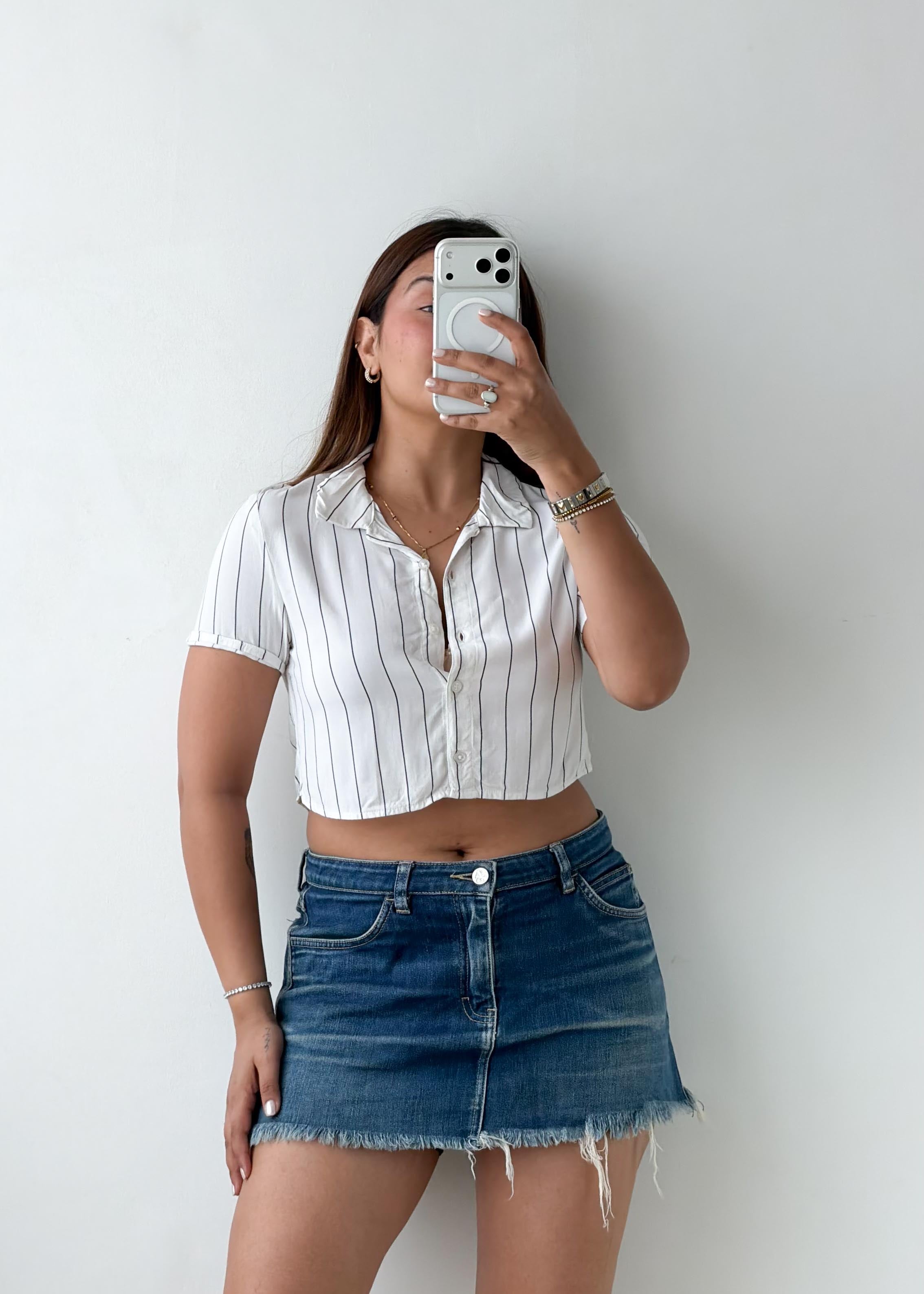 Size XS White Pinstripe Cropped Shirt Top