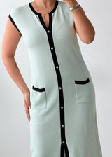 Size M-L Mint Green Contrast Trim Knit Midi Dress
