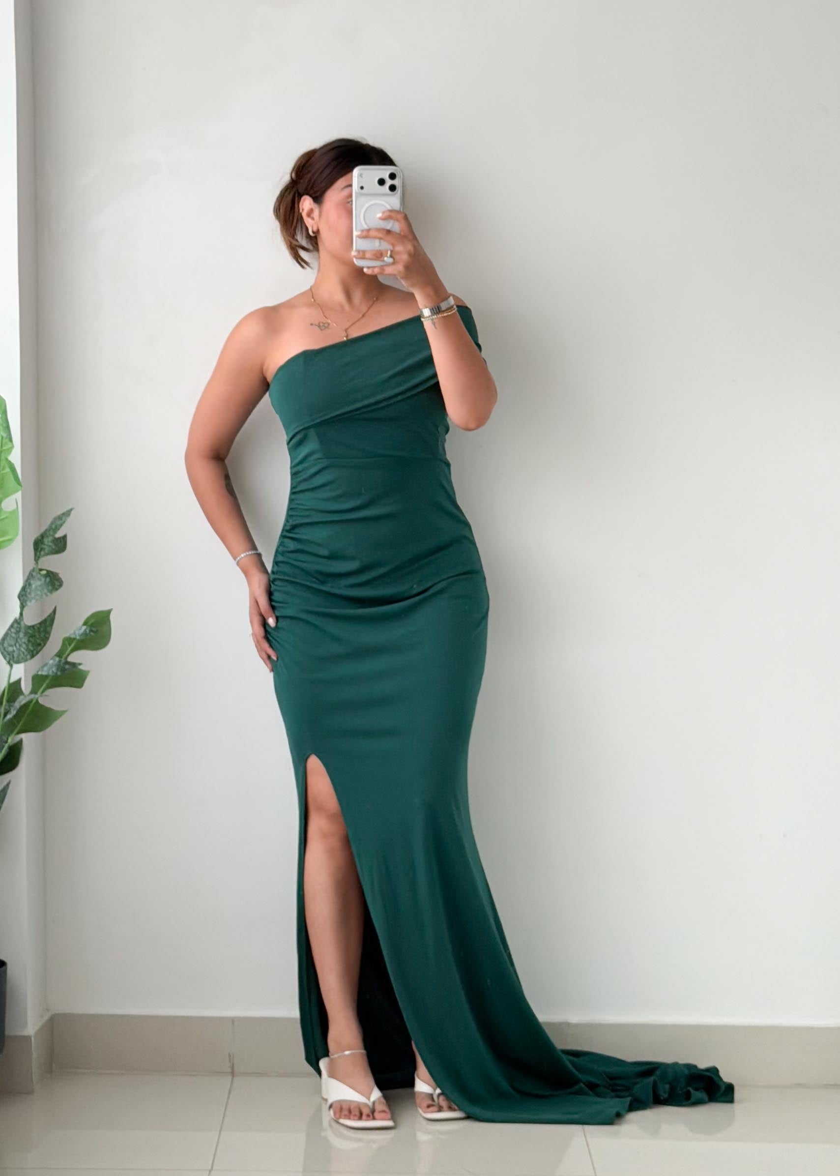 Size L-XL Dark Green One-Shoulder Maxi Dress