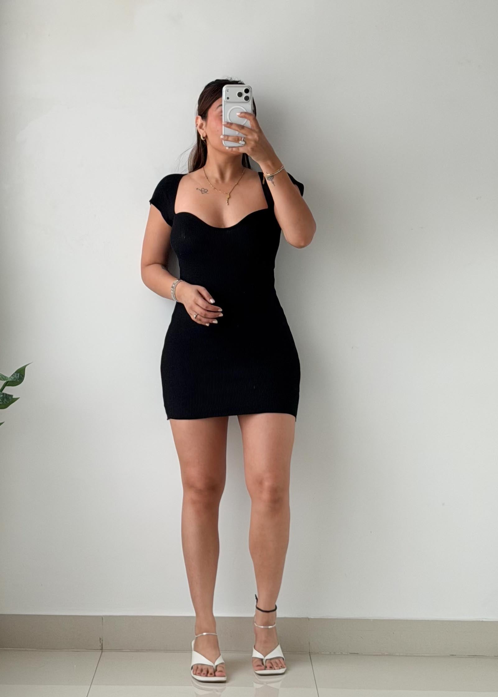 Size S-M Black Sweetheart Bodycon Mini Dress