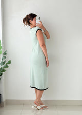 Size M-L Mint Green Contrast Trim Knit Midi Dress