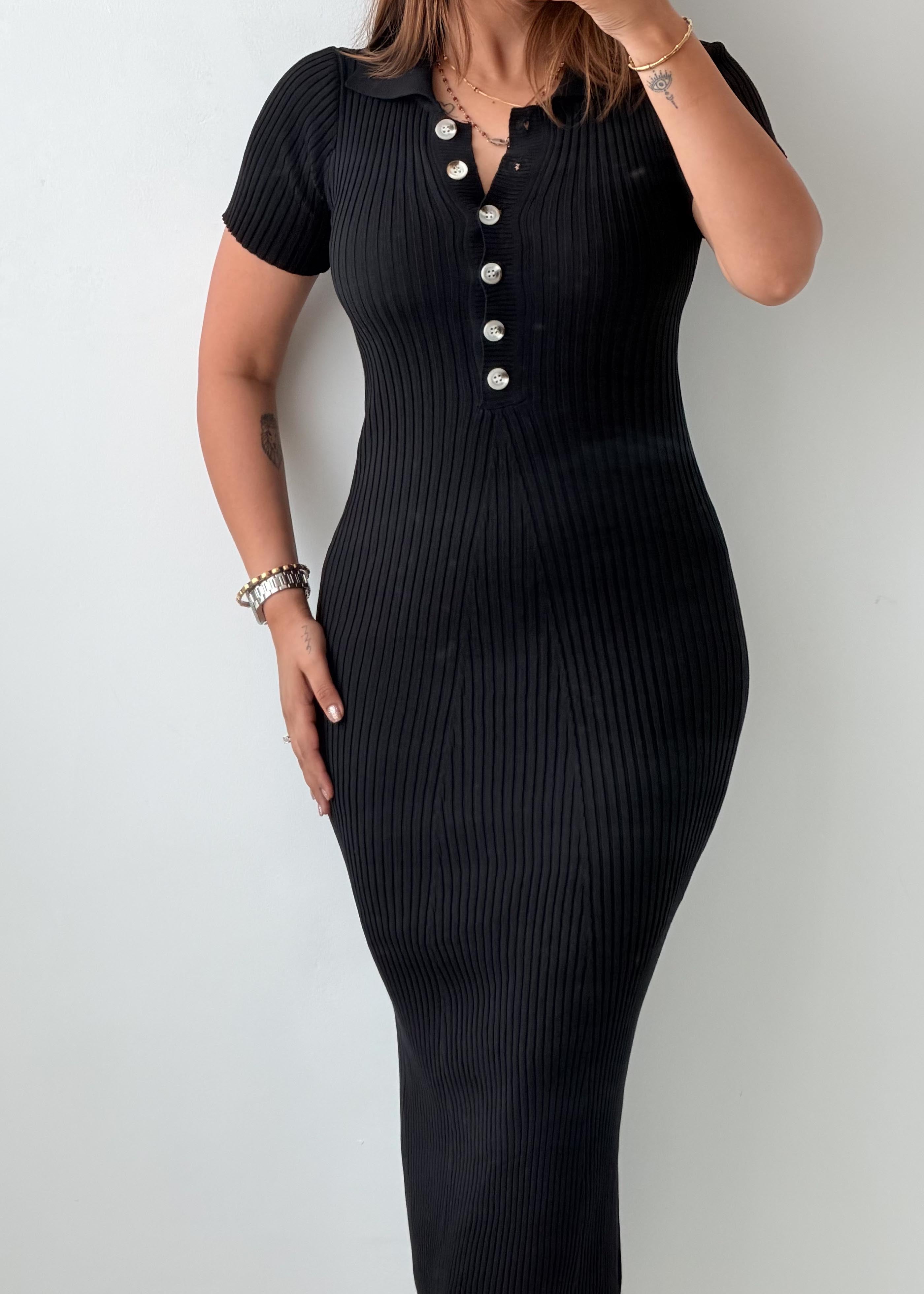 Size XS-M Black Ribbed Polo Knit Maxi Dress
