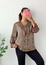 Size M-L Green Ditsy Floral Blouse