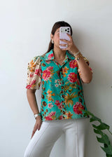 Size M, Tropical Print Shirt Top
