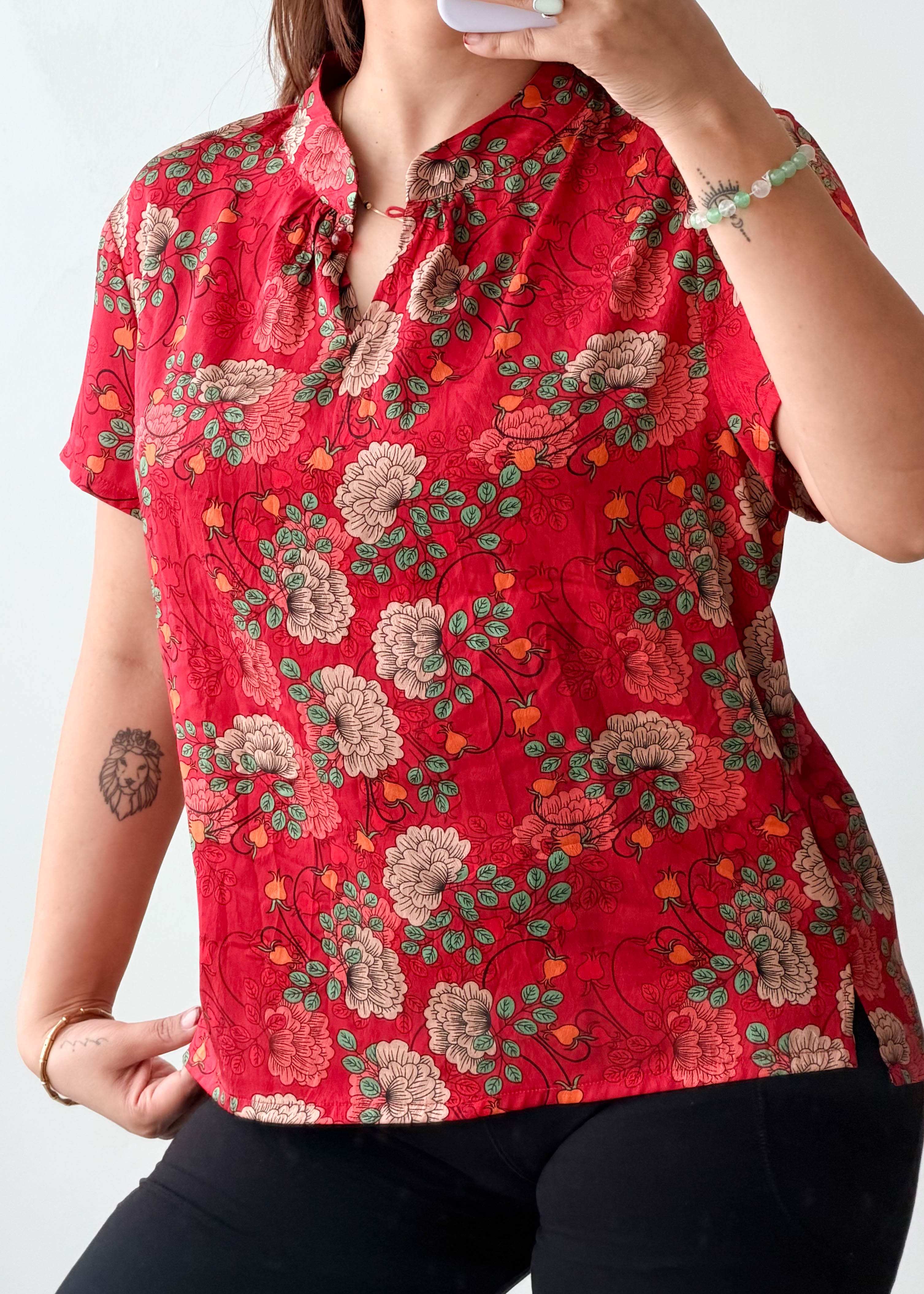 S-M Red Floral Mandarin Collar Shirt