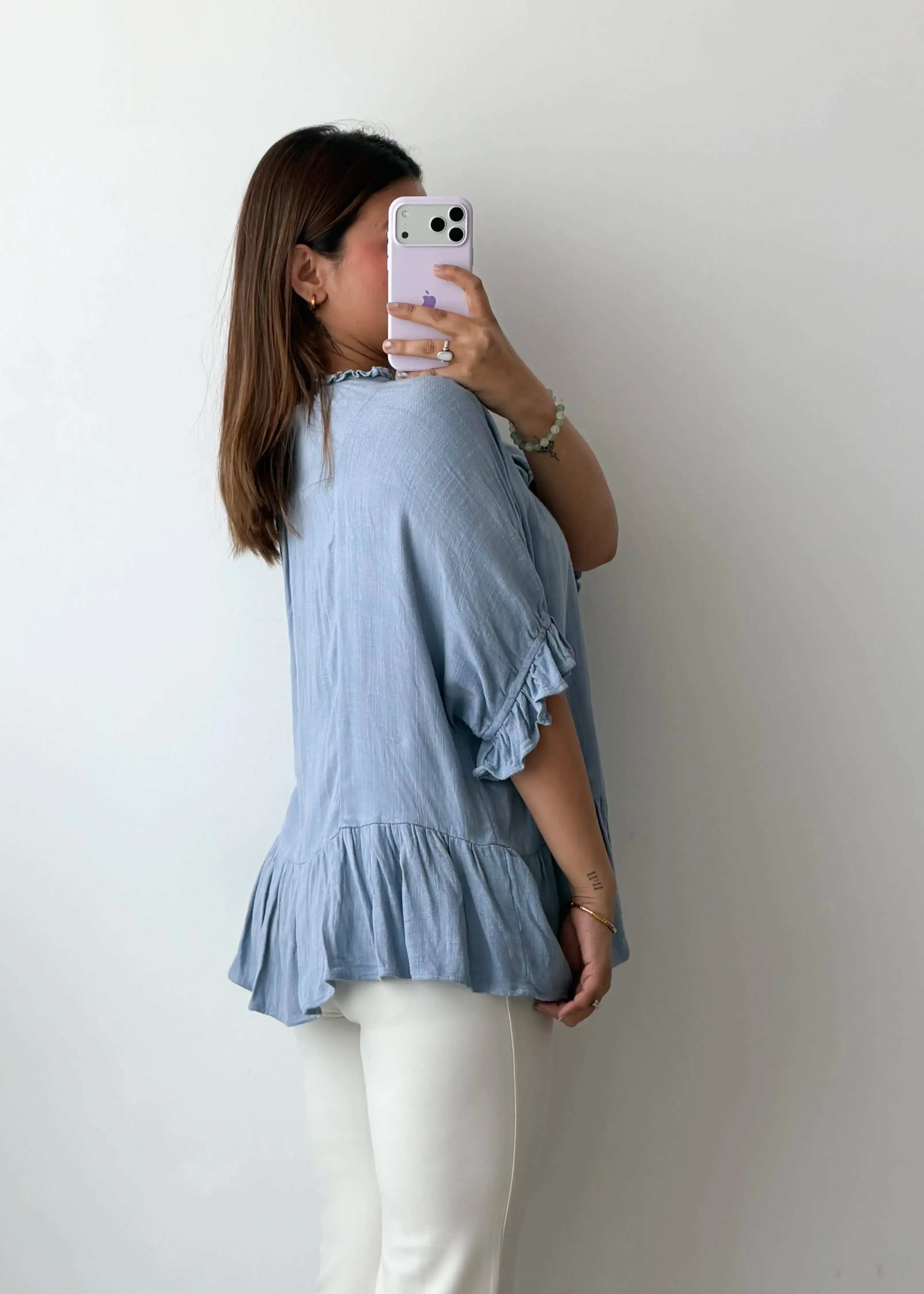Size M-L Blue Frill Hem Top