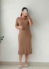 Size M-L Mocha Ribbed Polo Midi Dress