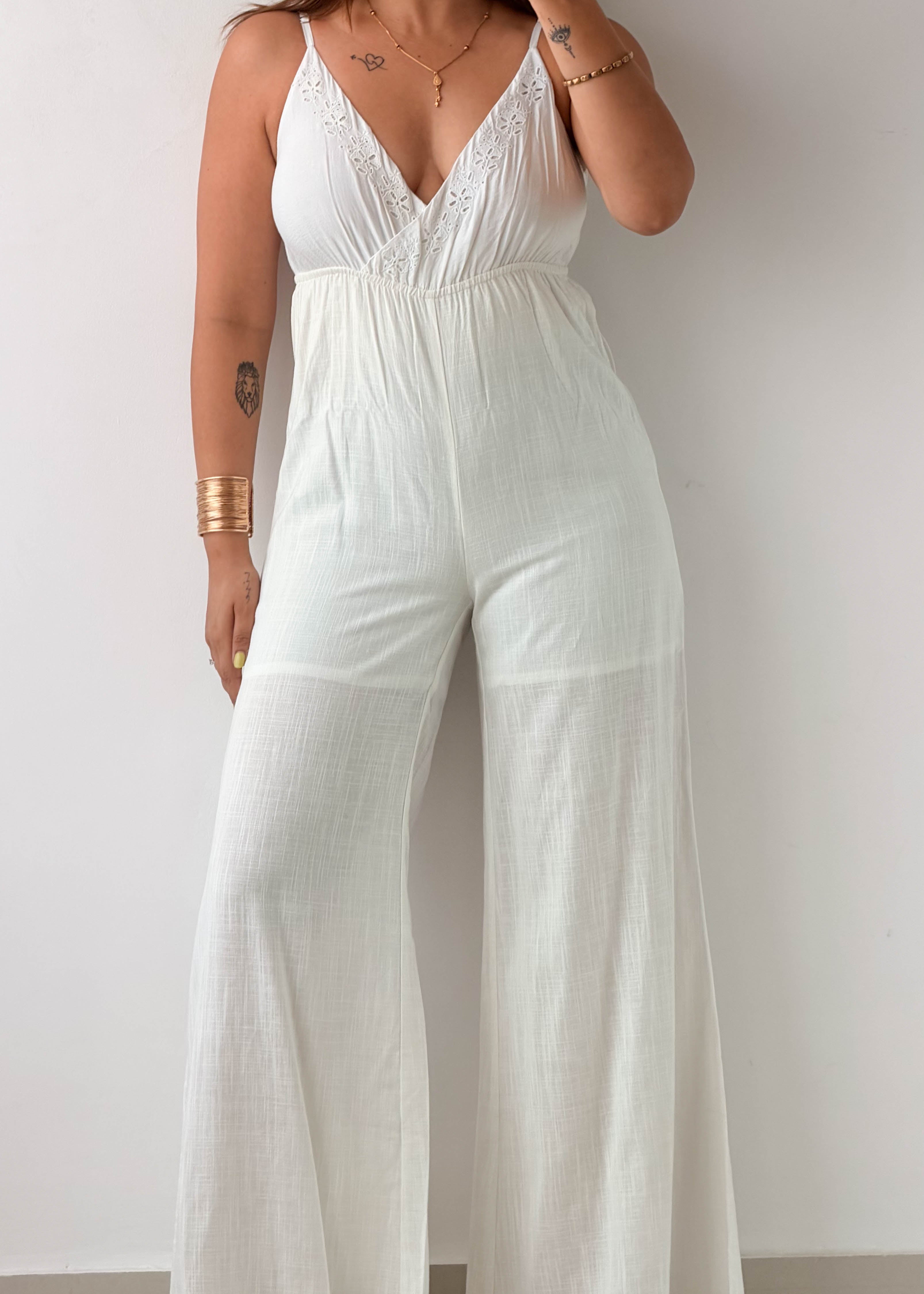 Size XS-S White Wide-Leg Jumpsuit