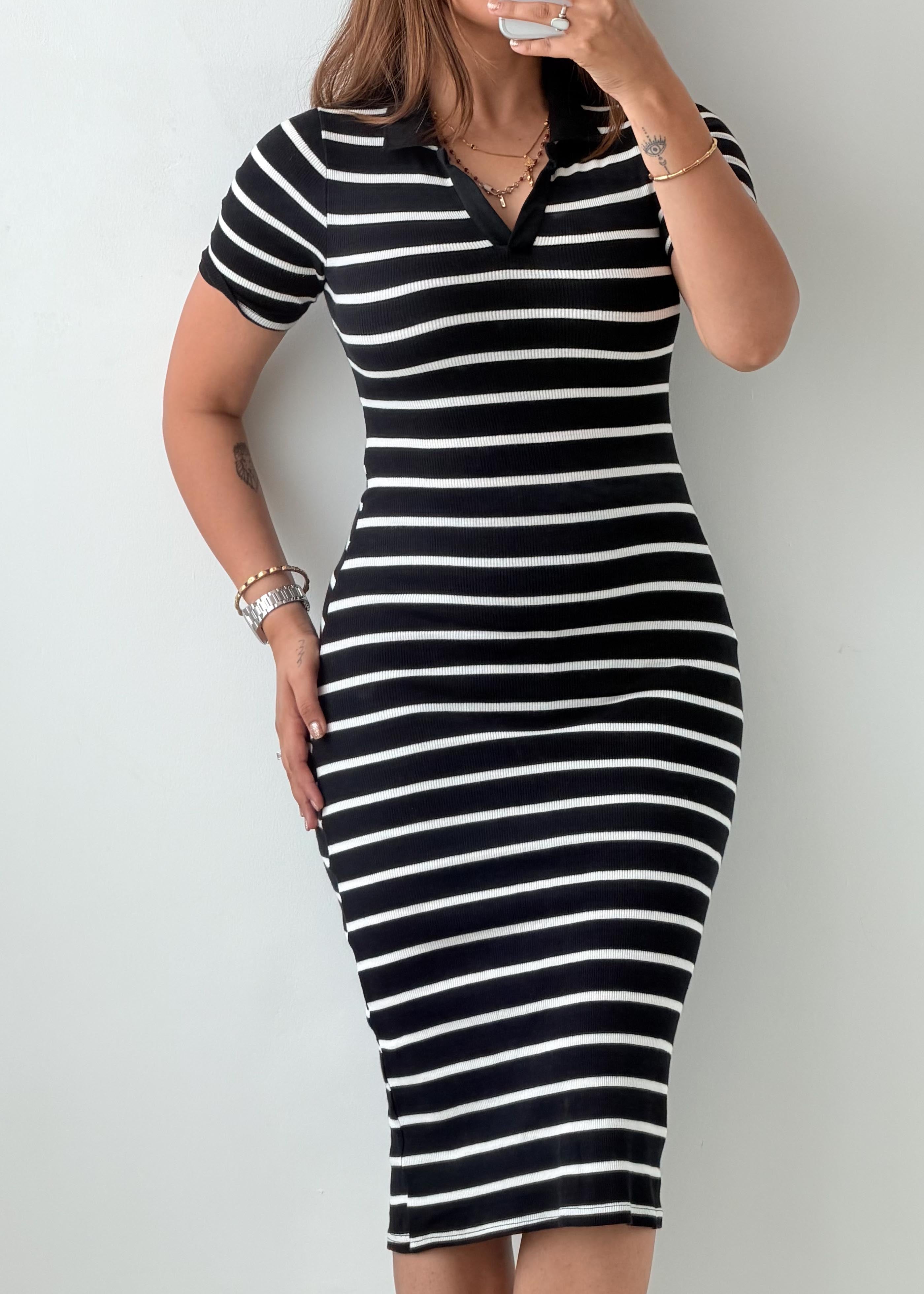 Size XS-S Black & White Striped Ribbed Knit Midi Dress