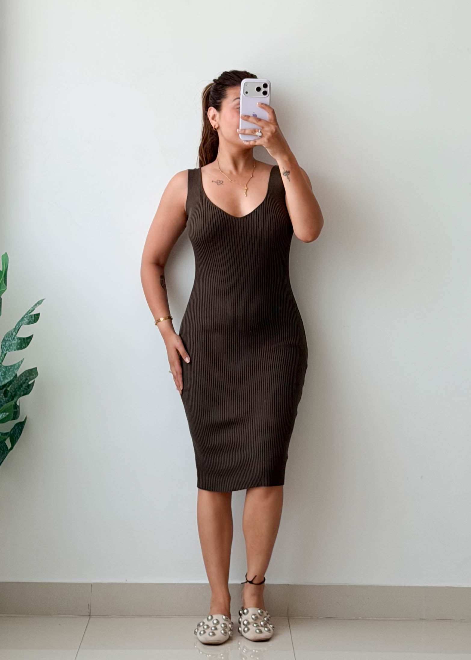 Size S-M Brown Ribbed Midi Dress