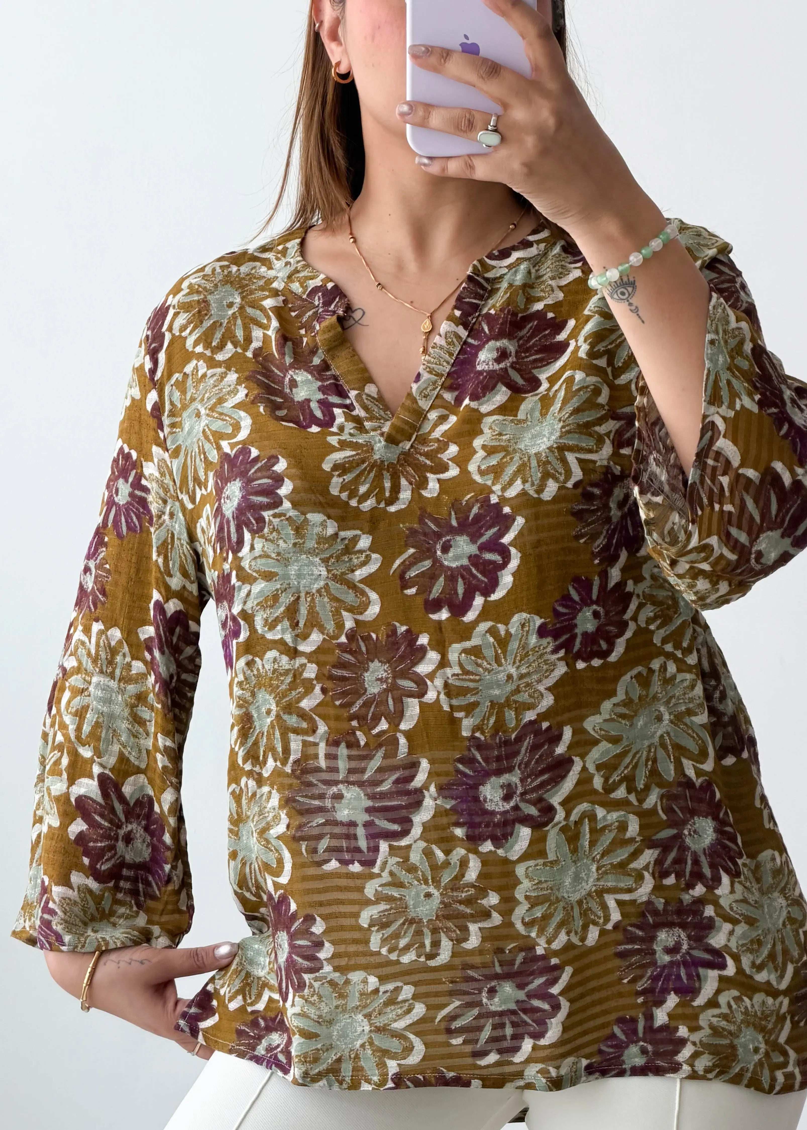Size S-M / L-XL Brown Floral Relaxed Top