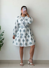 S-M White Blue Printed Smocked Mini Dress