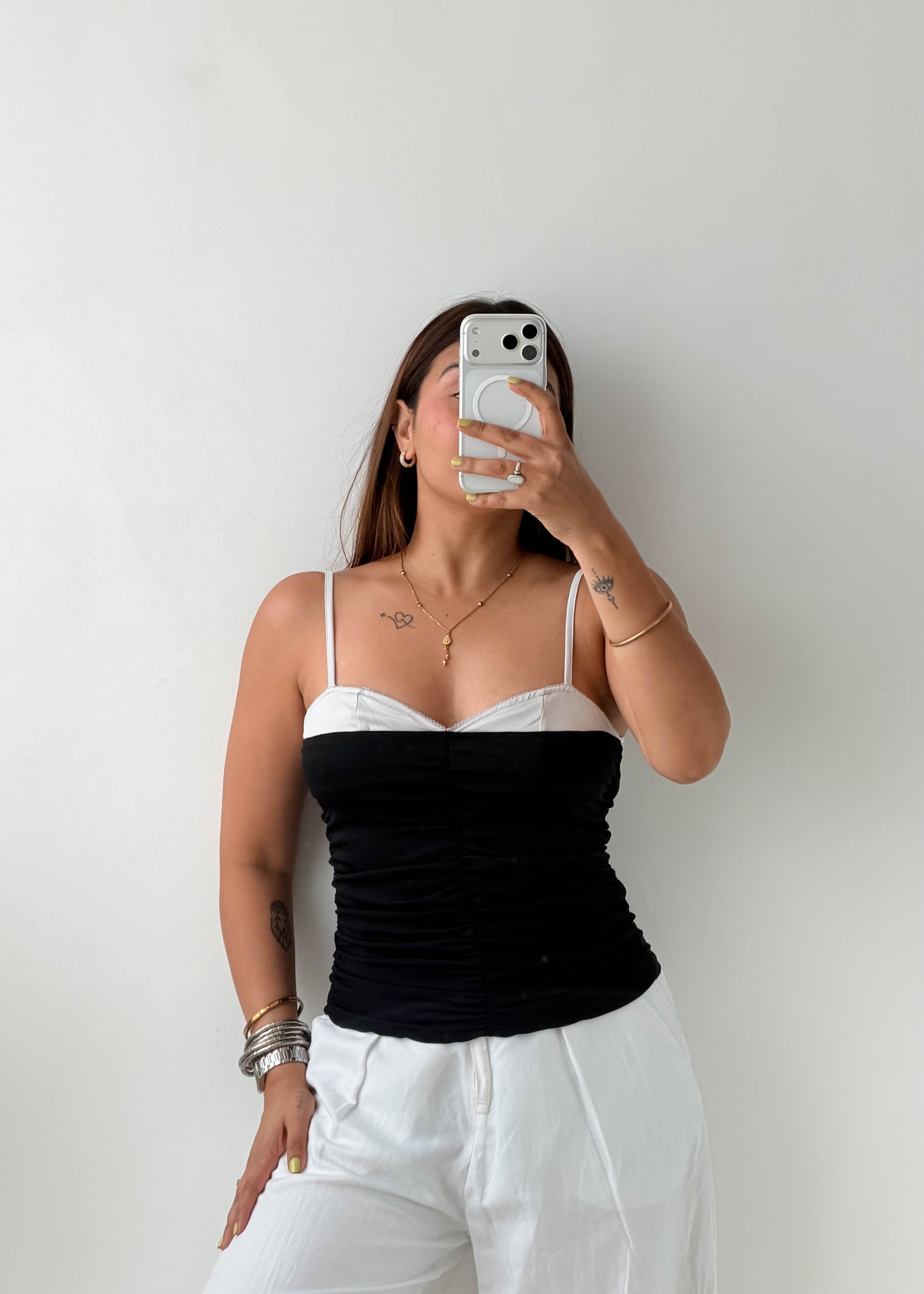 Size M-L Black & White Contrast Cami Top