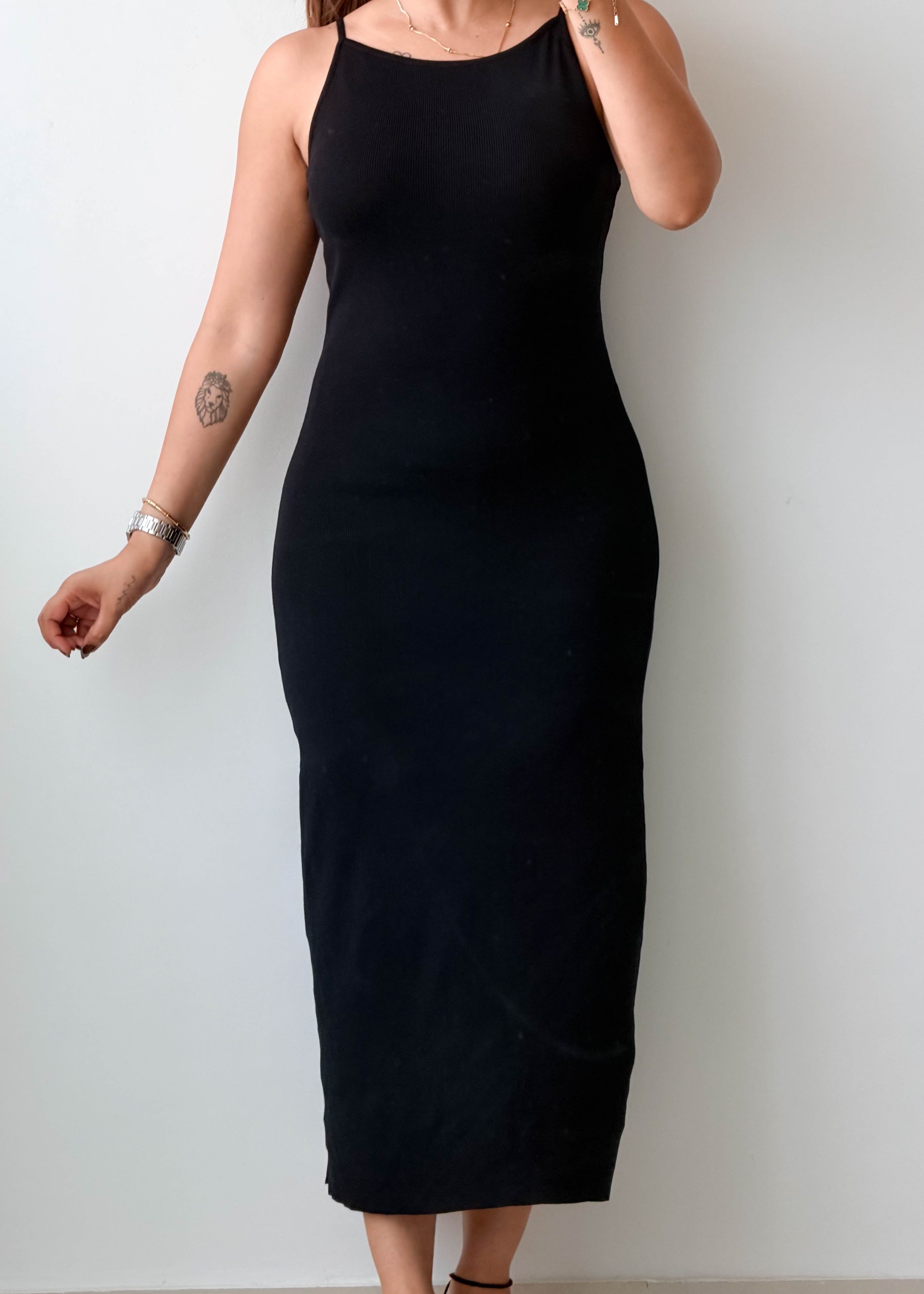 Size XS-S / M-L Black Sleeveless Maxi Dress