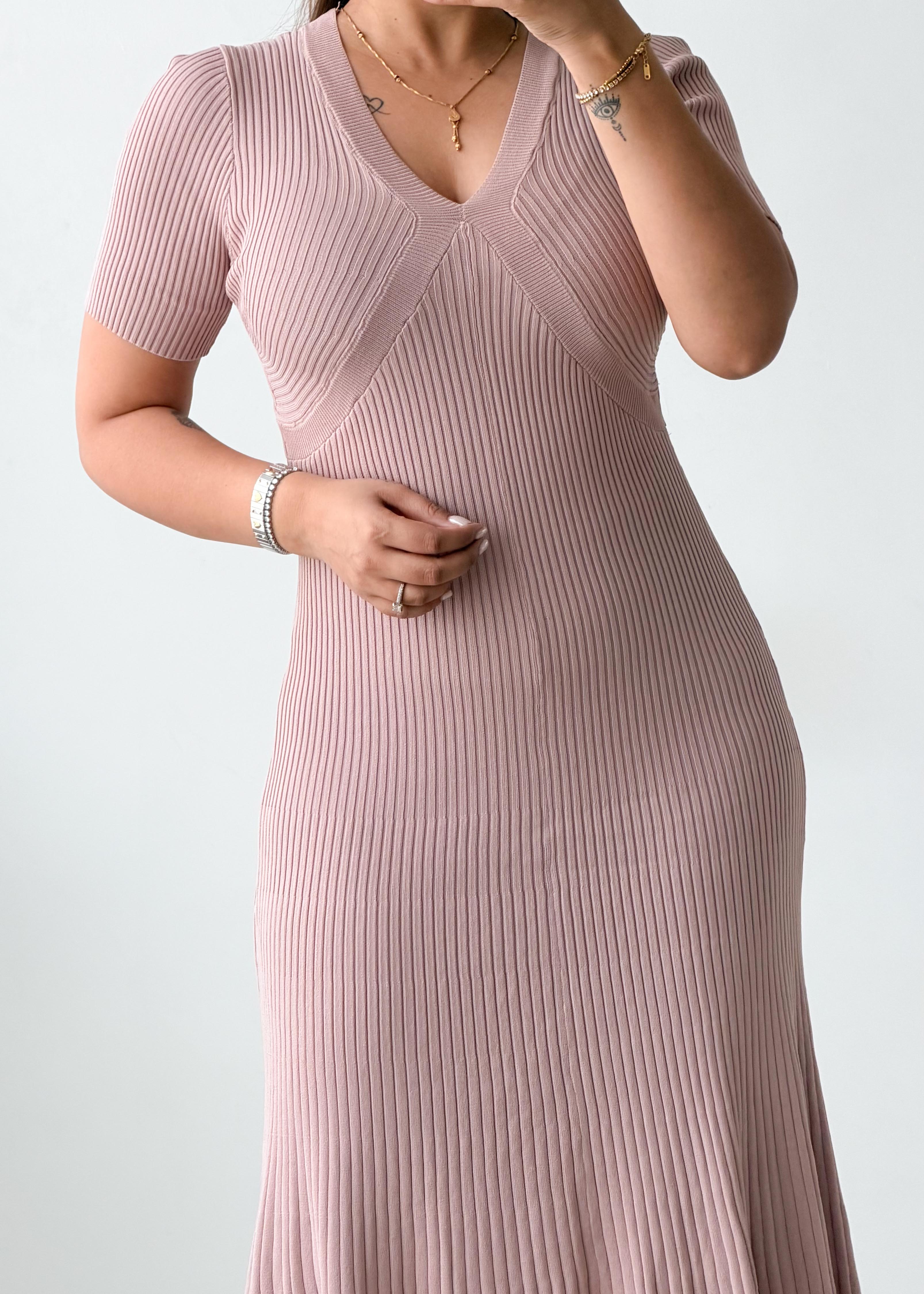 Size S-M Dusty Pink Ribbed Midi Dress