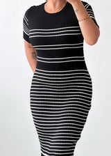 Size M-L Black Striped Ribbed Midi Dress