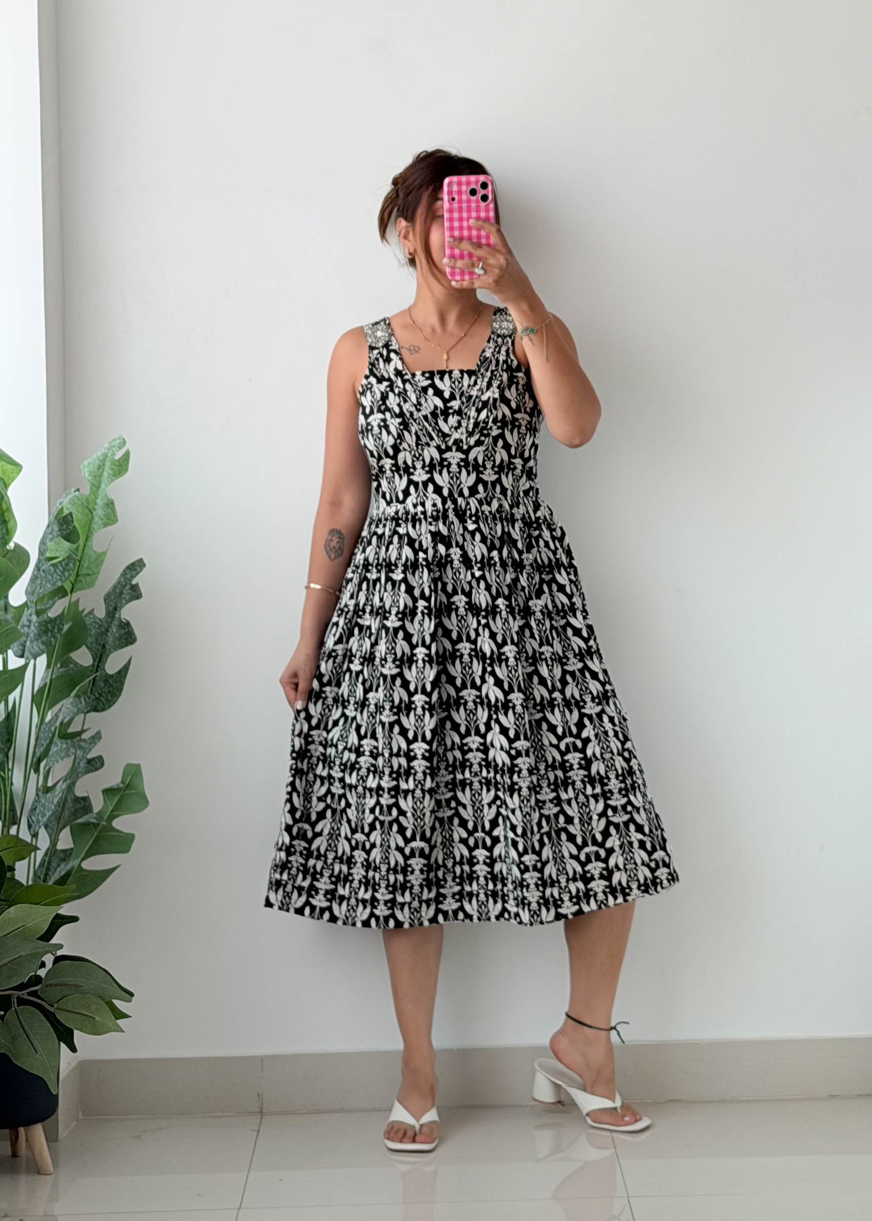Size S-M Black Floral Smocked Midi Dress