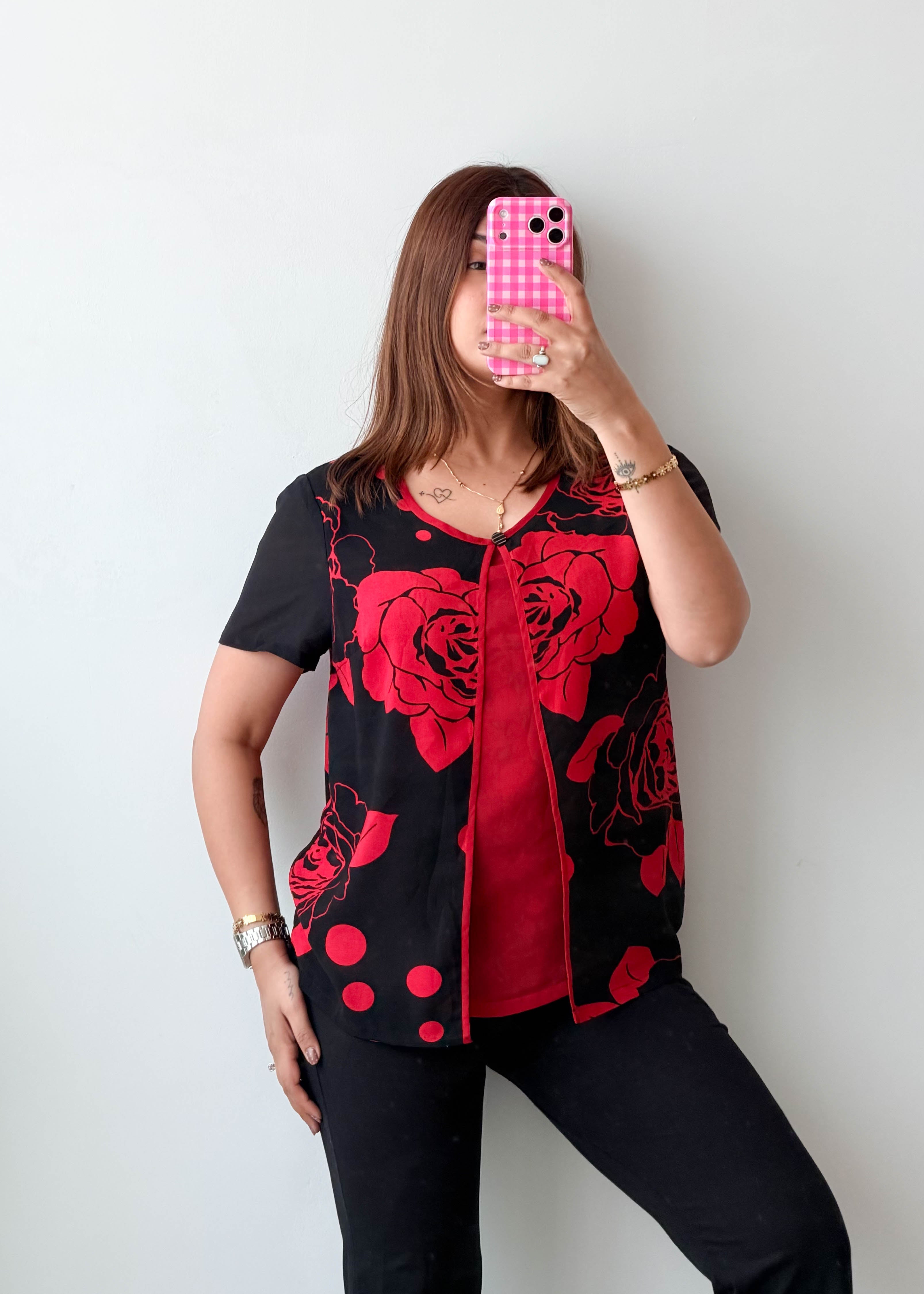 Size S-M Black Red Rose Print Layered Top