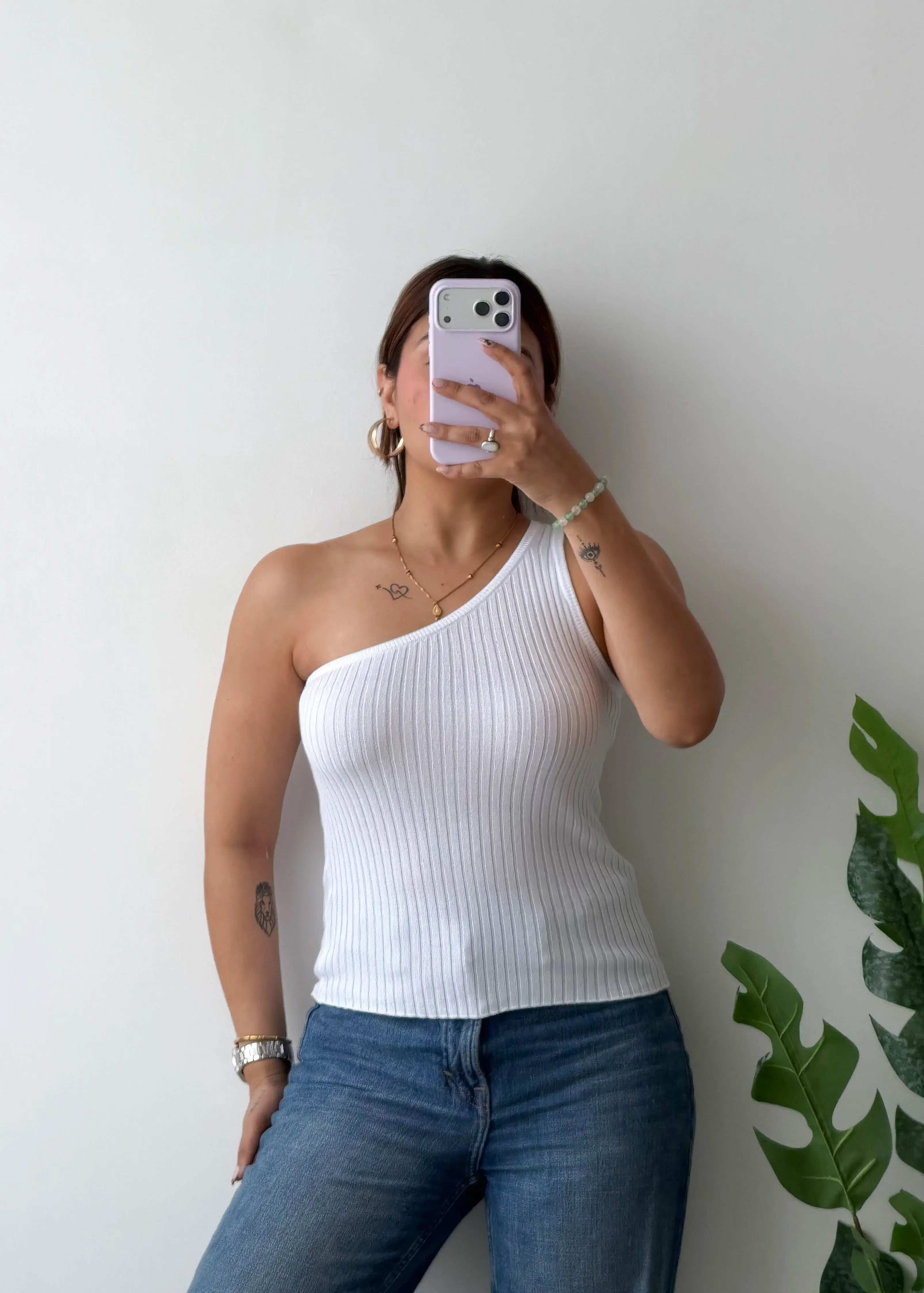 Size XS-S, White One-Shoulder Ribbed Top
